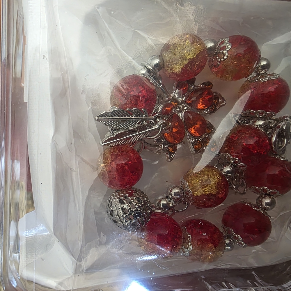 Elegant Red and Gold Beaded Bracelet